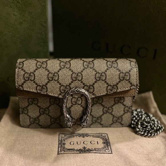 Used Gucci Dionysus GG Supreme super mini bag